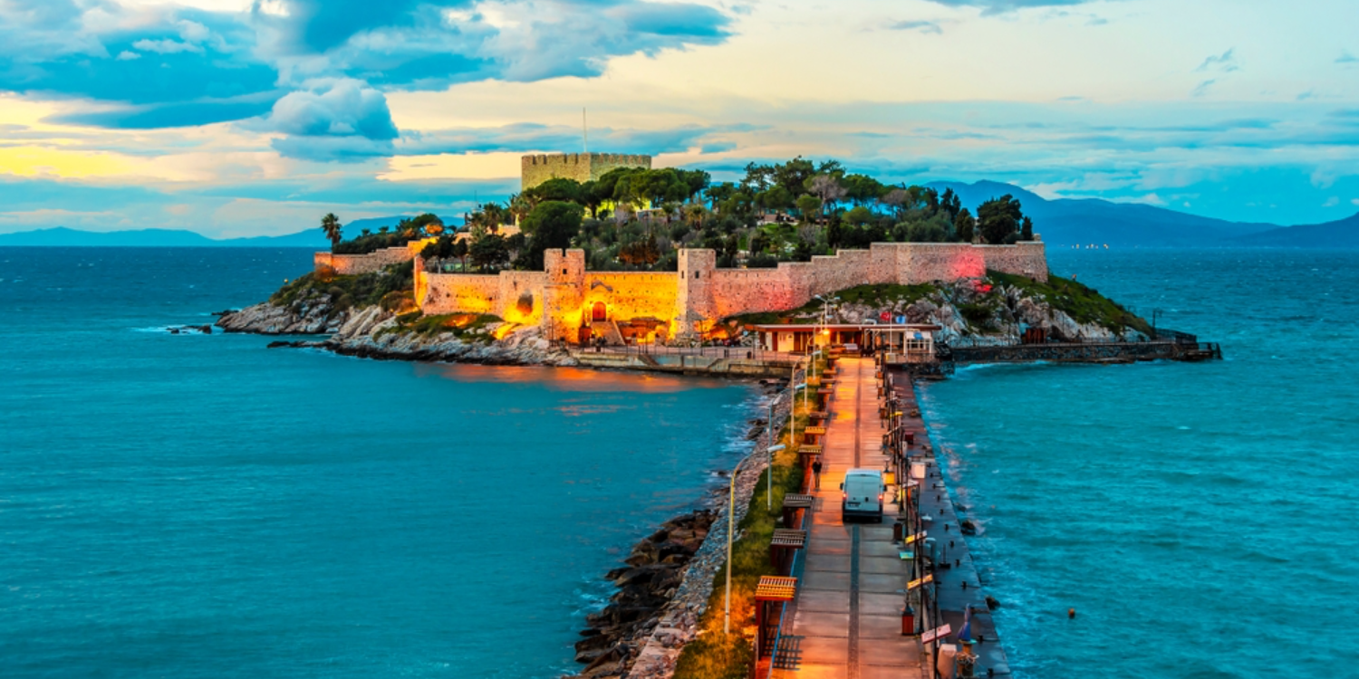 Kuşadası’nda Yaşamak: Ege’nin Kalbindeki Cennet